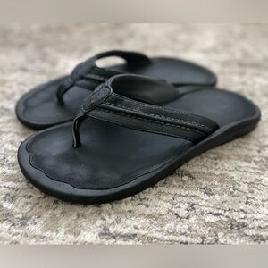 Olukai Hokua Flip Flops Sandals Mens Size 13 Black Comfort Beach Casual